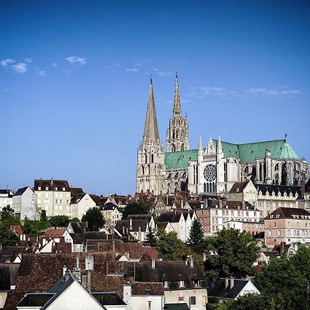 Le Petit Porte Guillaume Chartres Exterior photo